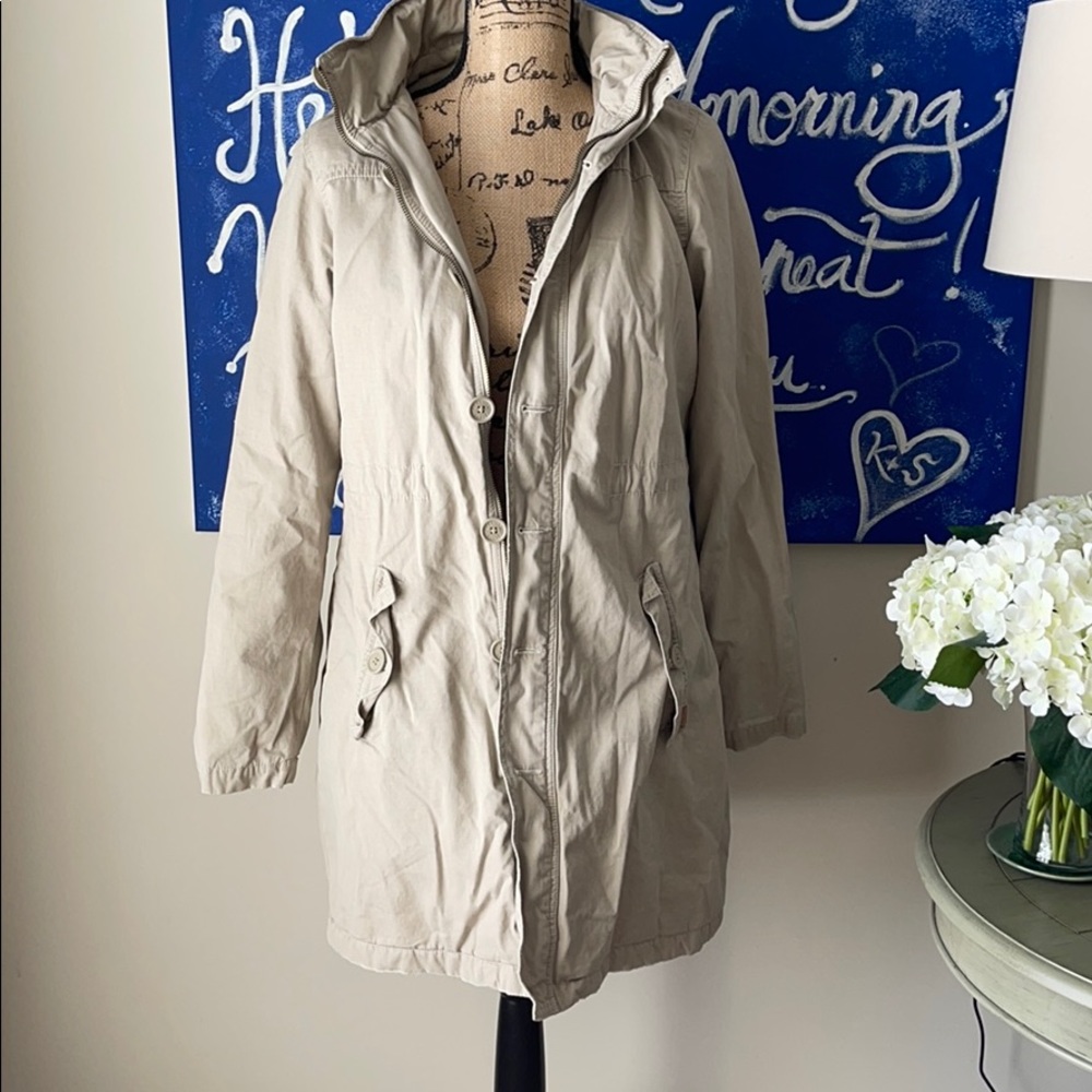 EUC ⛄️WARM ⛄️ American Eagle Winter Hooded Coat